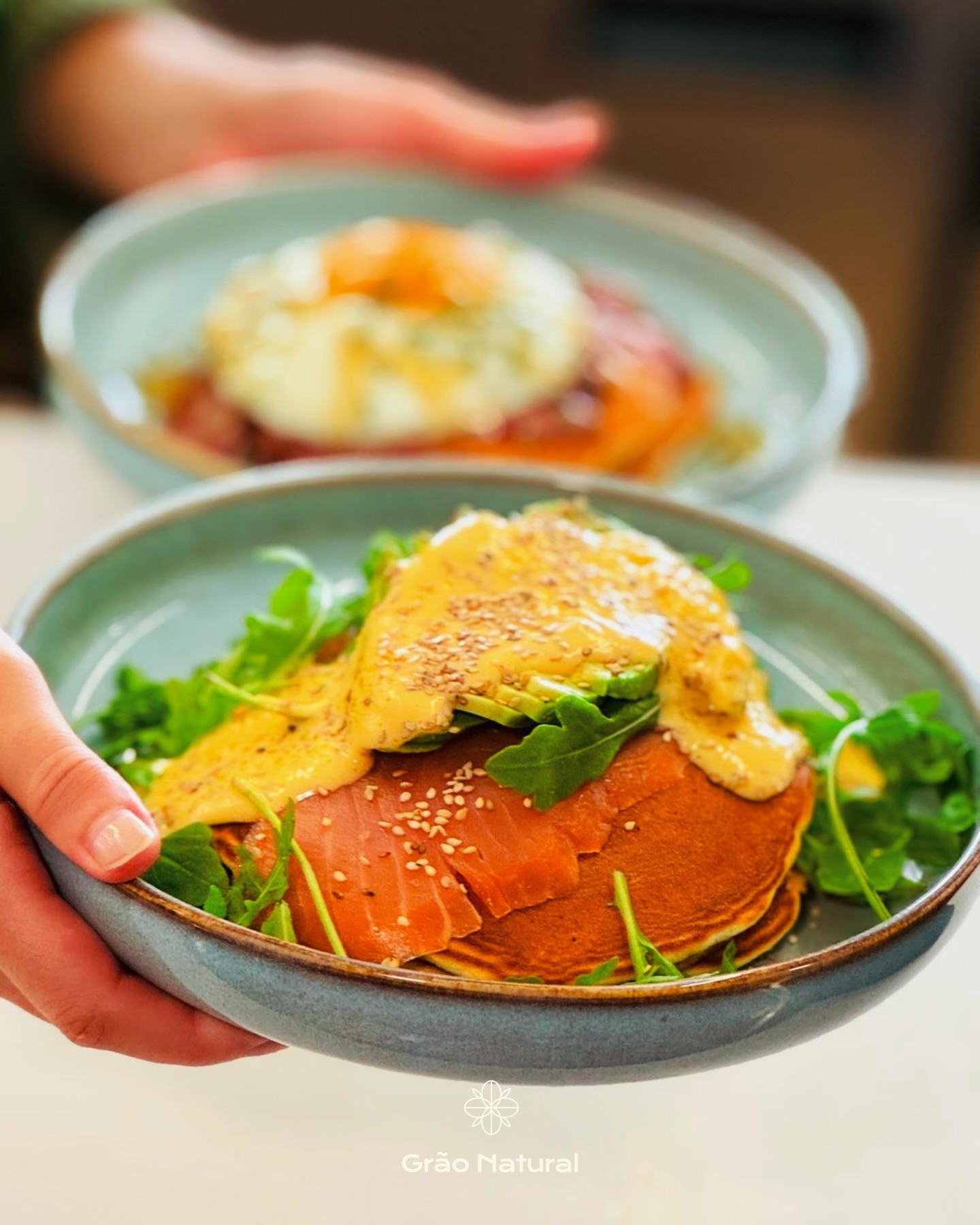 Doce ou salgado? Nós dizemos: os dois. 😌🍴
E tu? Também gostas destes contrastes de sabores? 😋
_
#graonatural #alimentaoteudia #arcosdevaldevez #comidasaudavel #brunchlovers