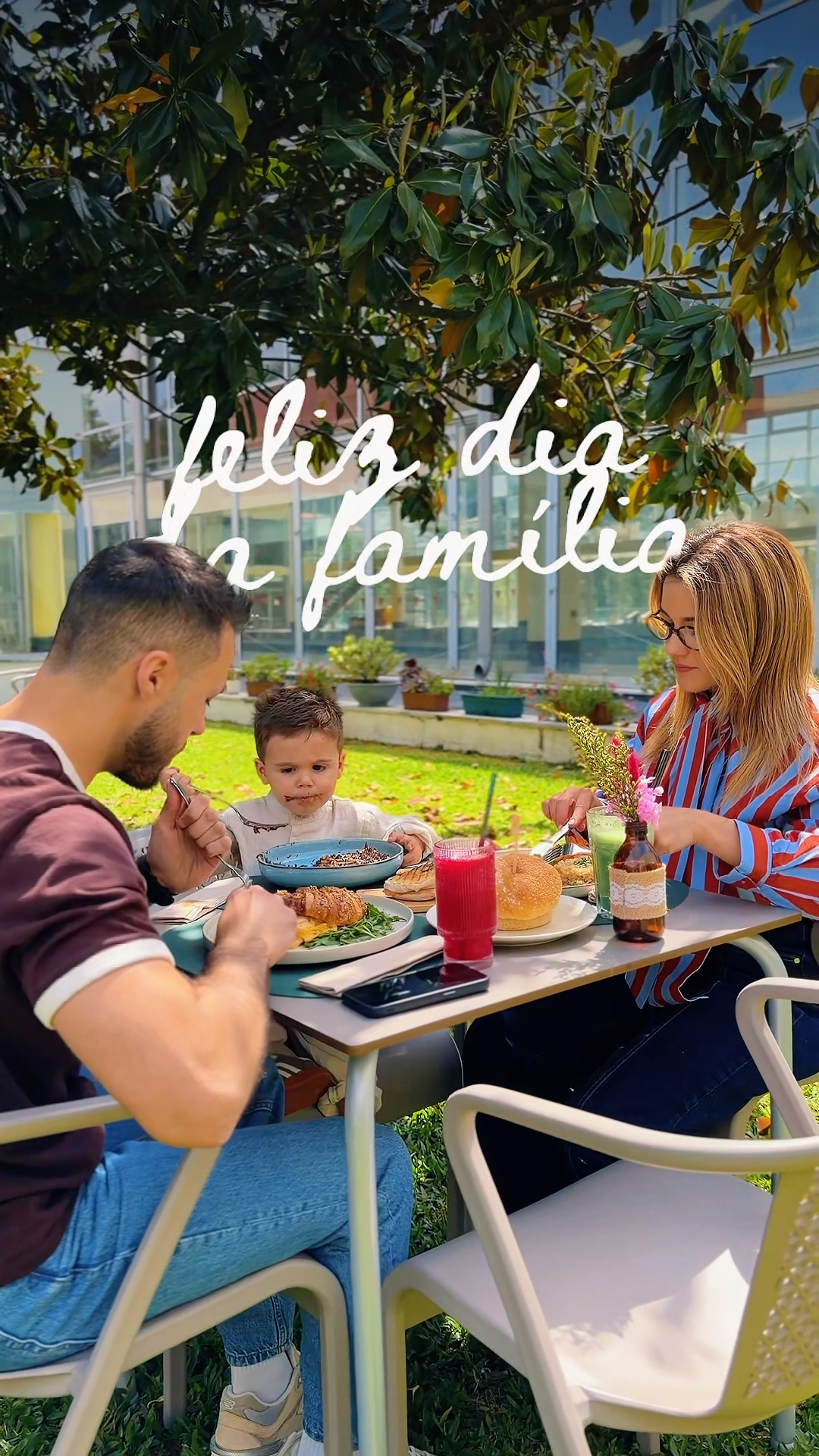 Há coisas que sabem ainda melhor quando partilhadas em família. 💚🥹🍽️

Feliz Dia da Família! 🌼

#graonatural #alimentaoteudia #brunchportugal #arcosdevaldevez #diadafamilía