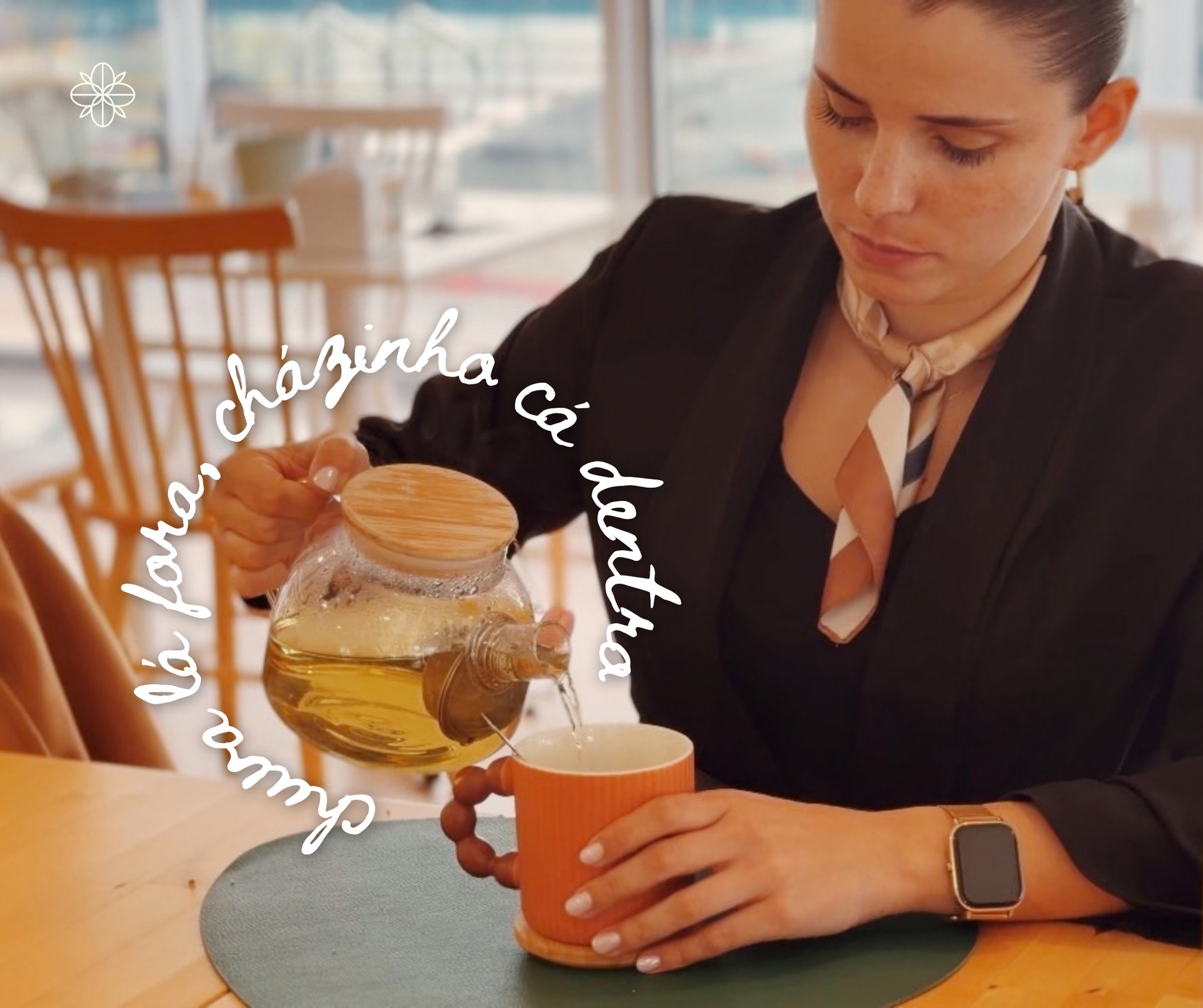 Dias chuvosos pedem uma pausa reconfortante. 🫖✨
E tu: és team chá ou team café? 💬☕️
Vem descobrir as nossas bebidas e desfruta de um momento de pausa connosco! 🥰
_
#graonatural #alimentaoteudia #arcosdevaldevez #comerbemviverbem #brunchlovers